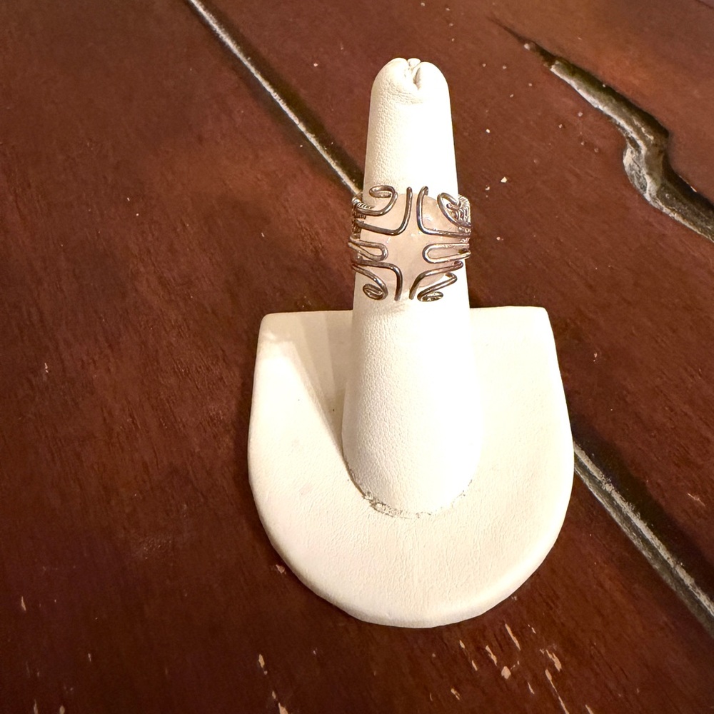 Artisan-Crafted Rose Quartz Ring